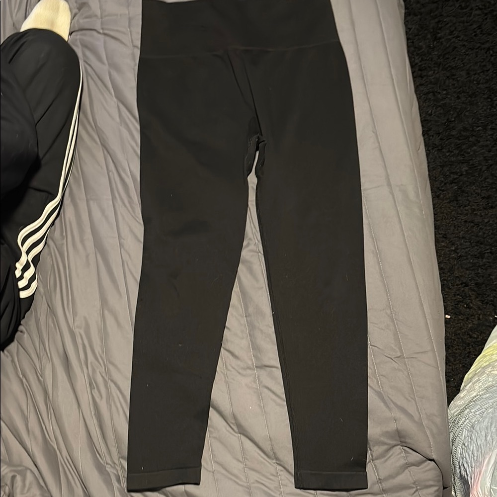 women Black Leggings